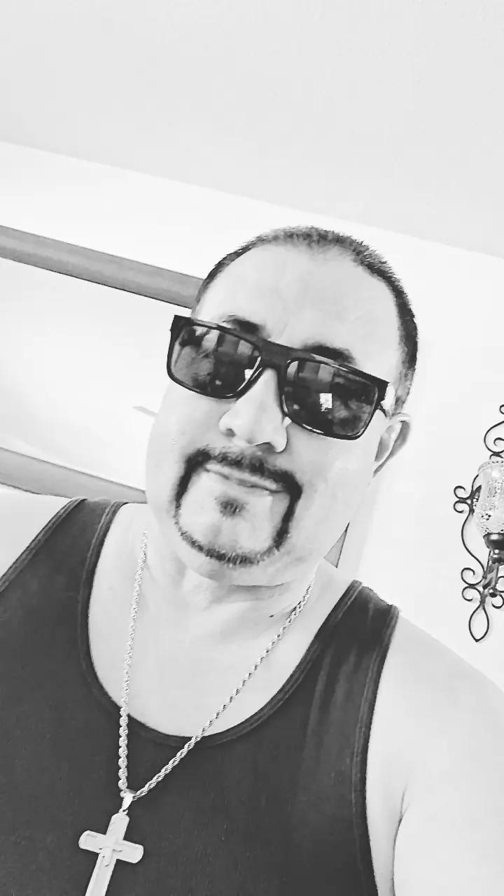 @frankgabaldon