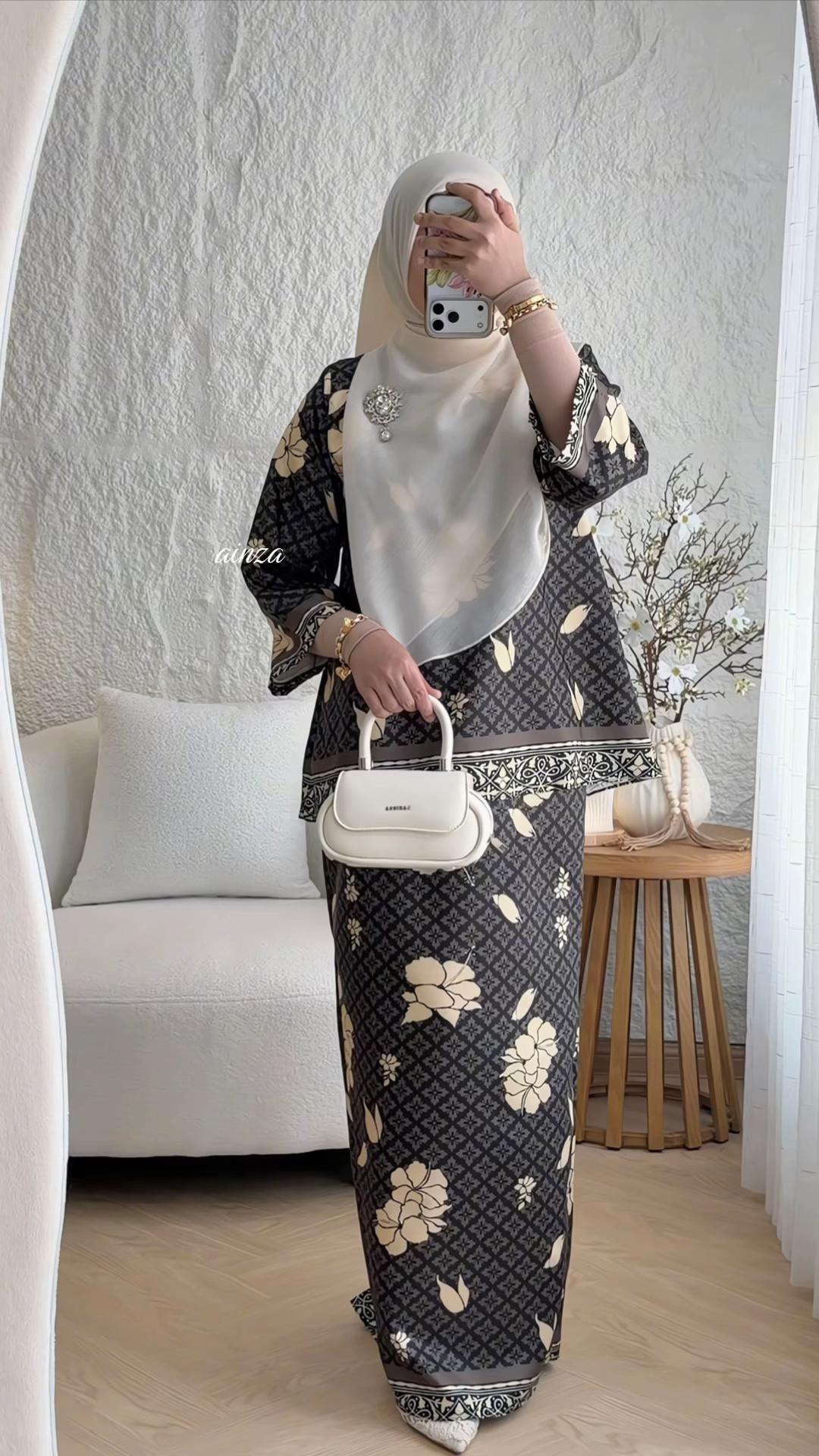 @Ainza༊