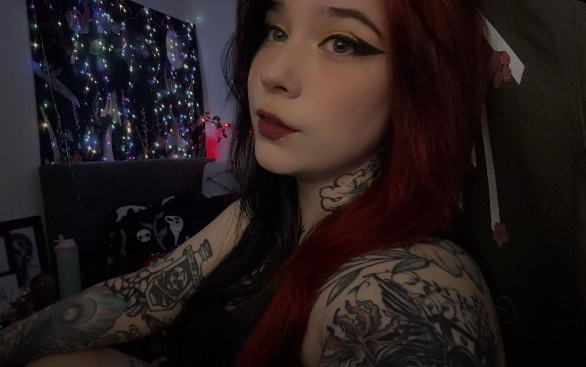@tinyarcadia
