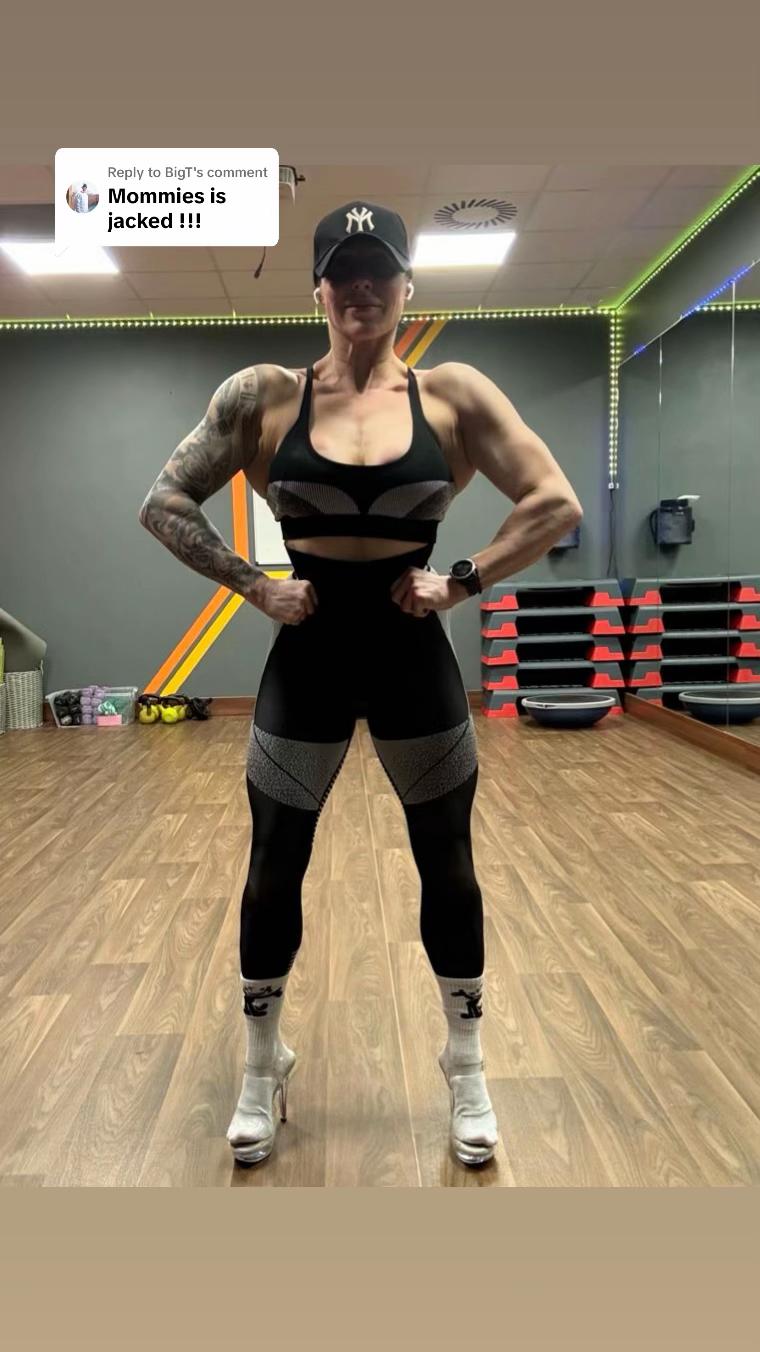 @musclemommy