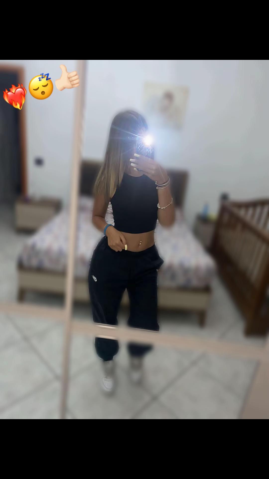 @_angela_laudato_
