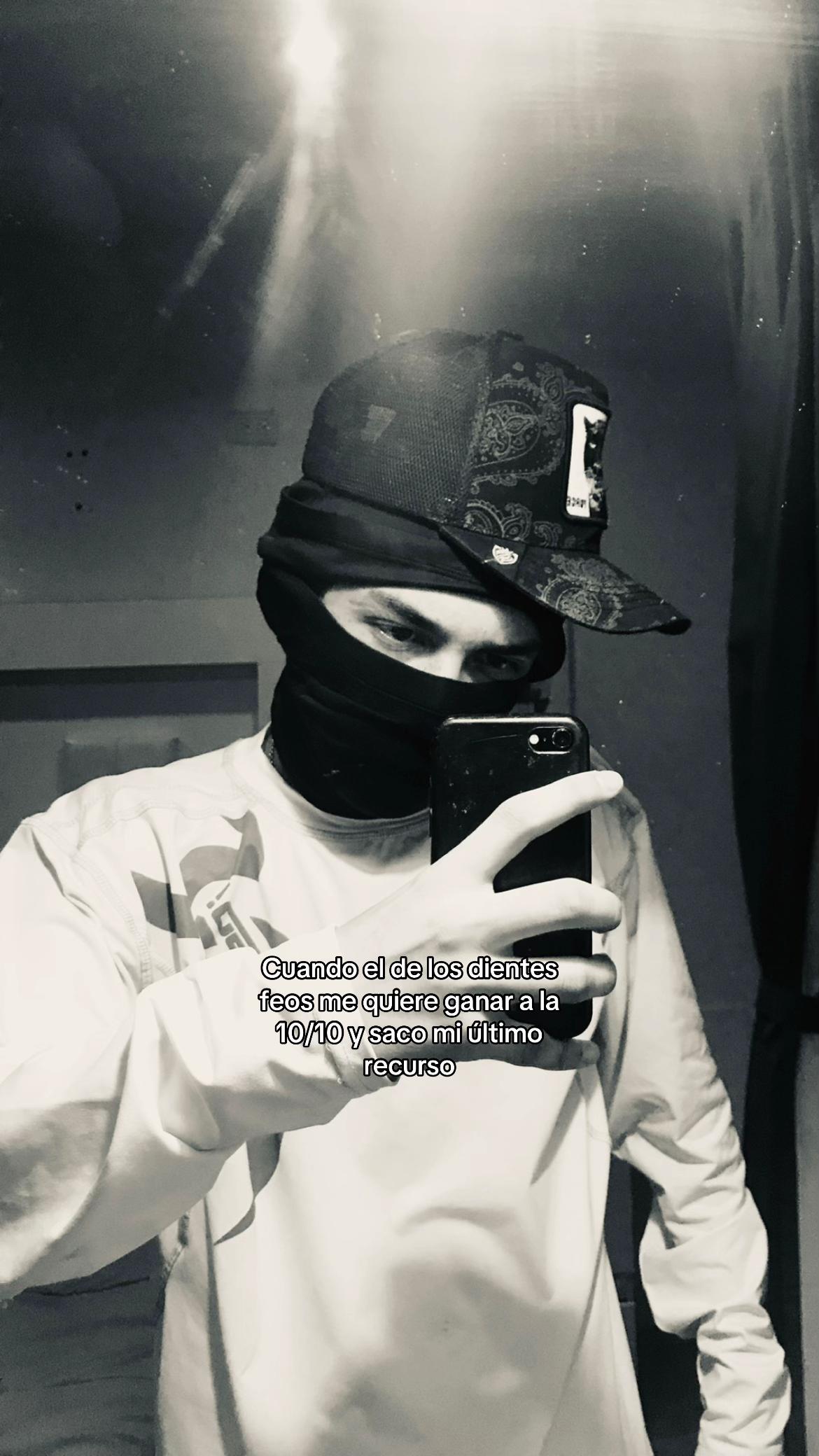 @UR