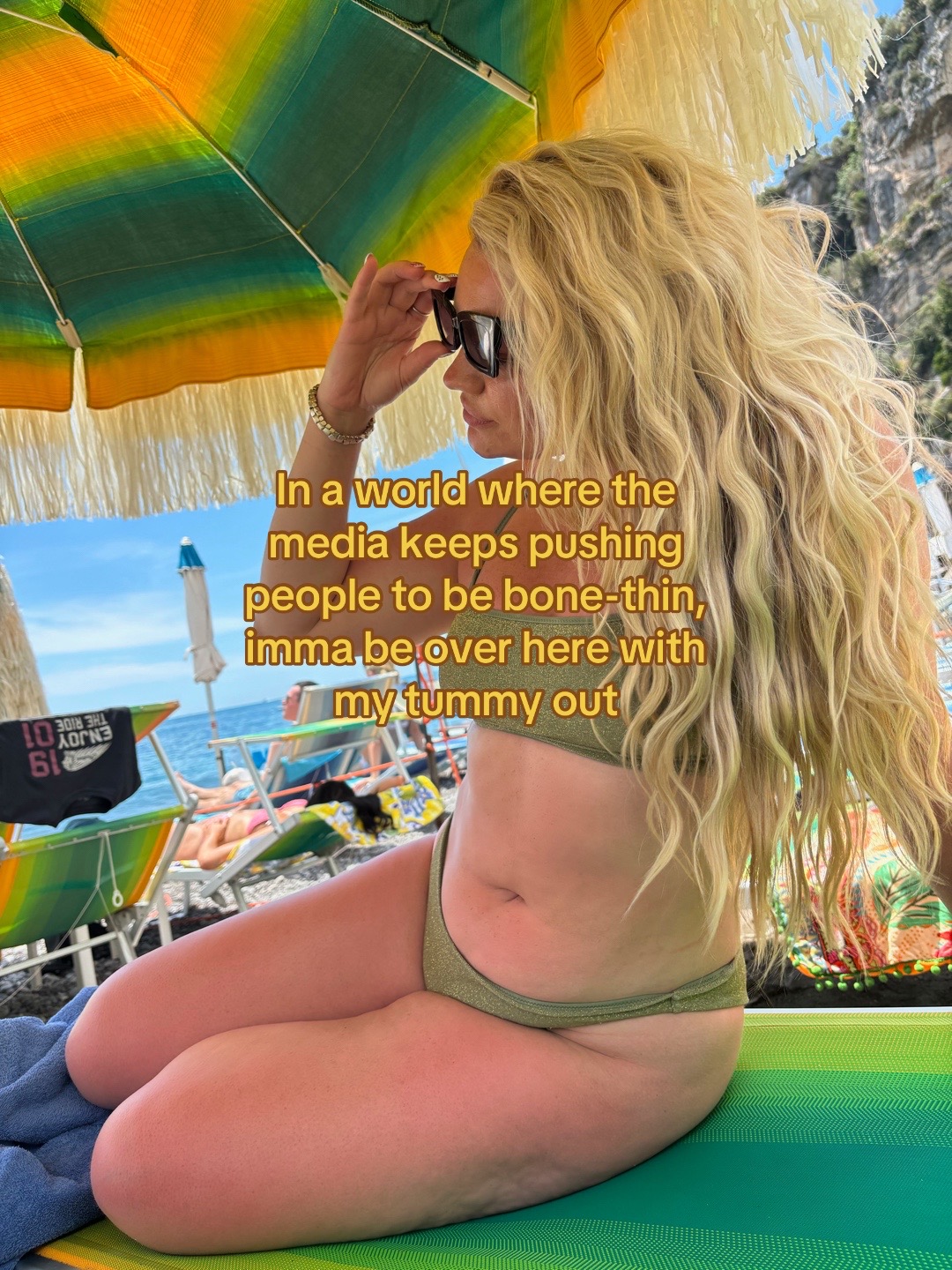 @Jen 🌻🌙🌊