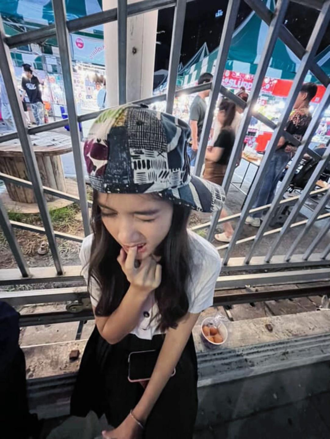 @ชีสยืดยืด