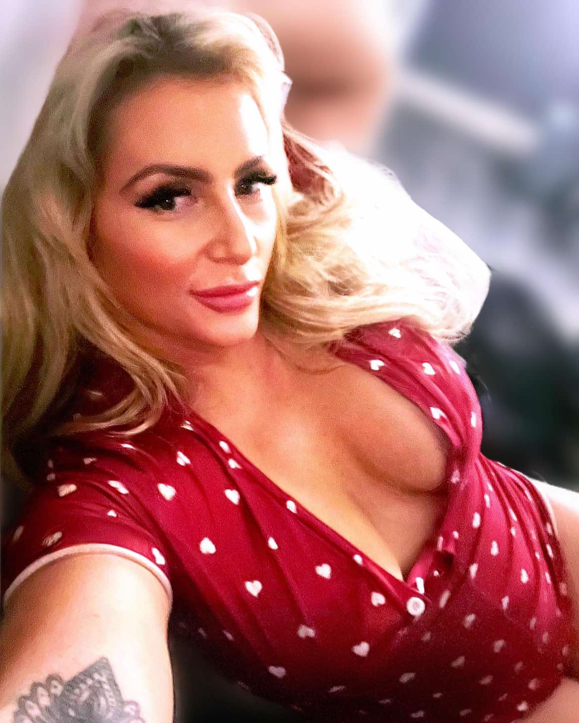 @lou_lou_curves