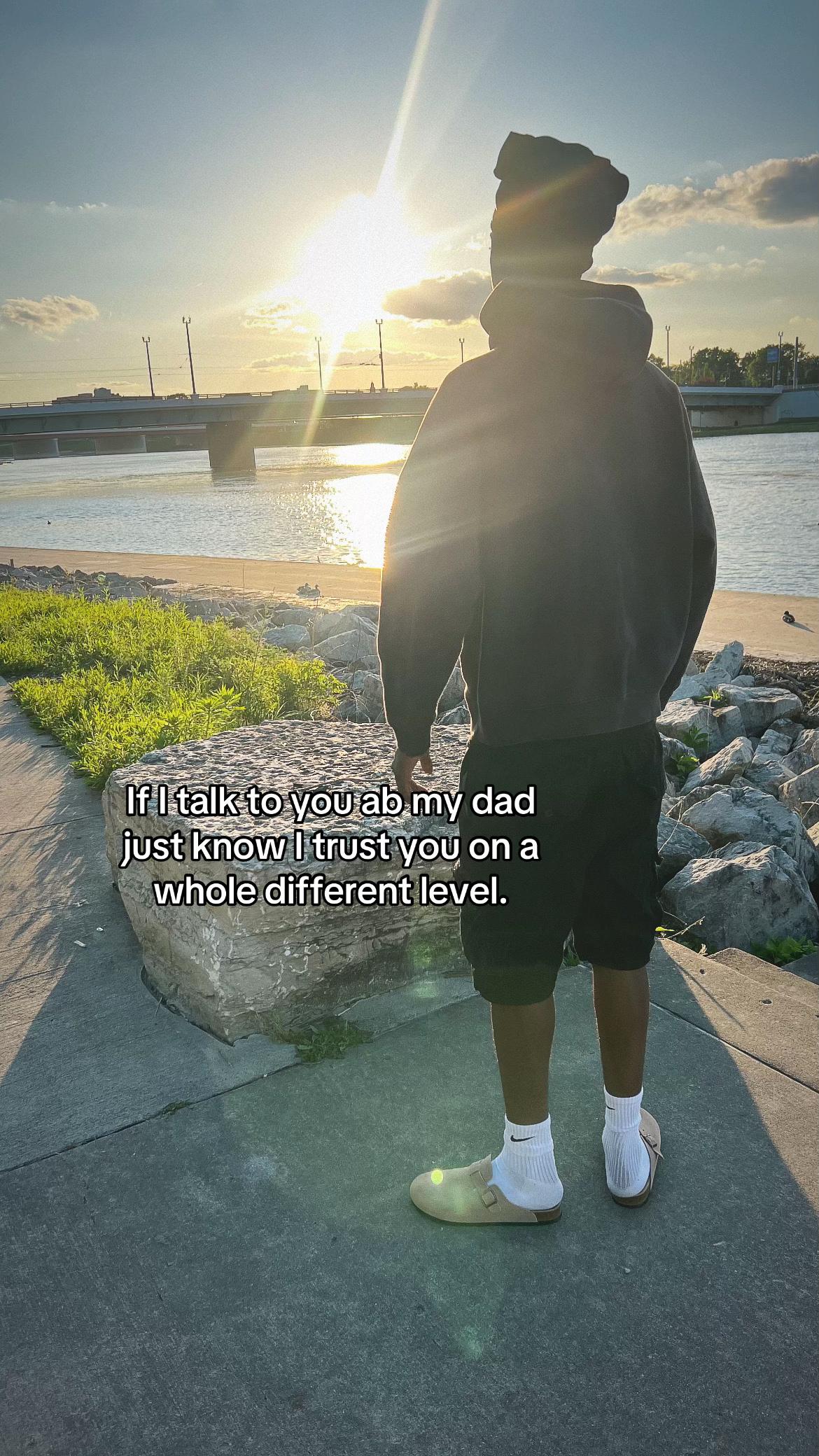 @️7