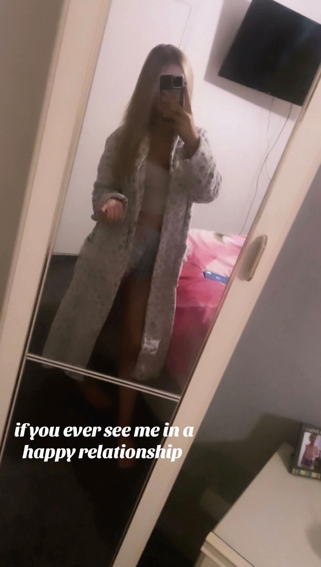 @𝐬𝐚𝐥𝐥𝐲𝐱𝐱