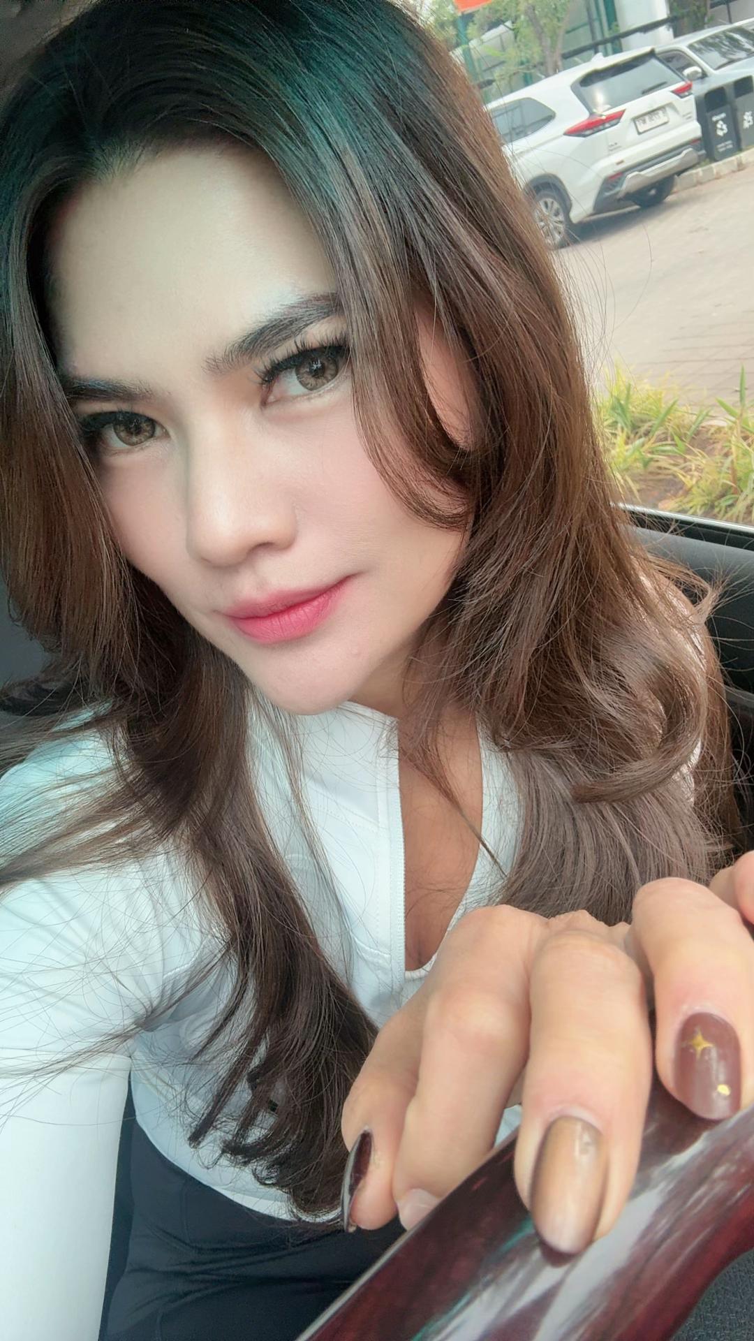 @Henipriskamakeup