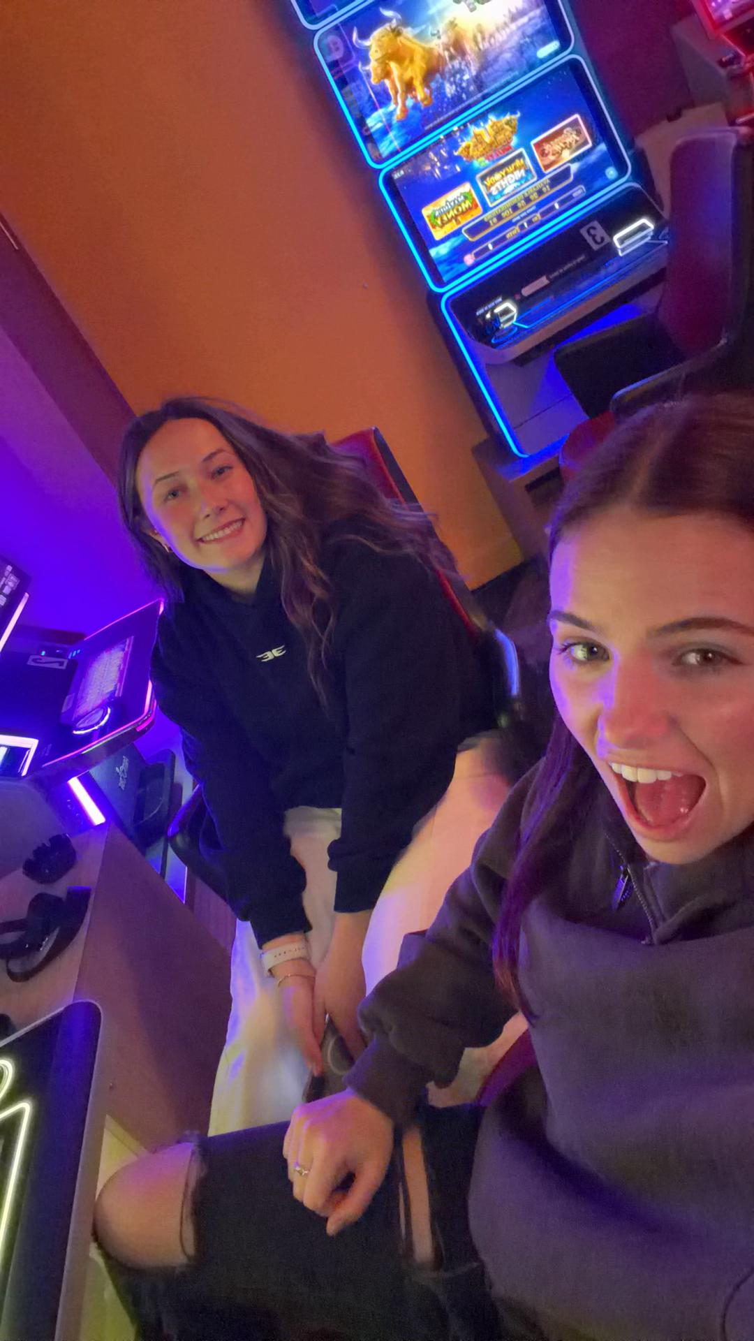 @007abbey_