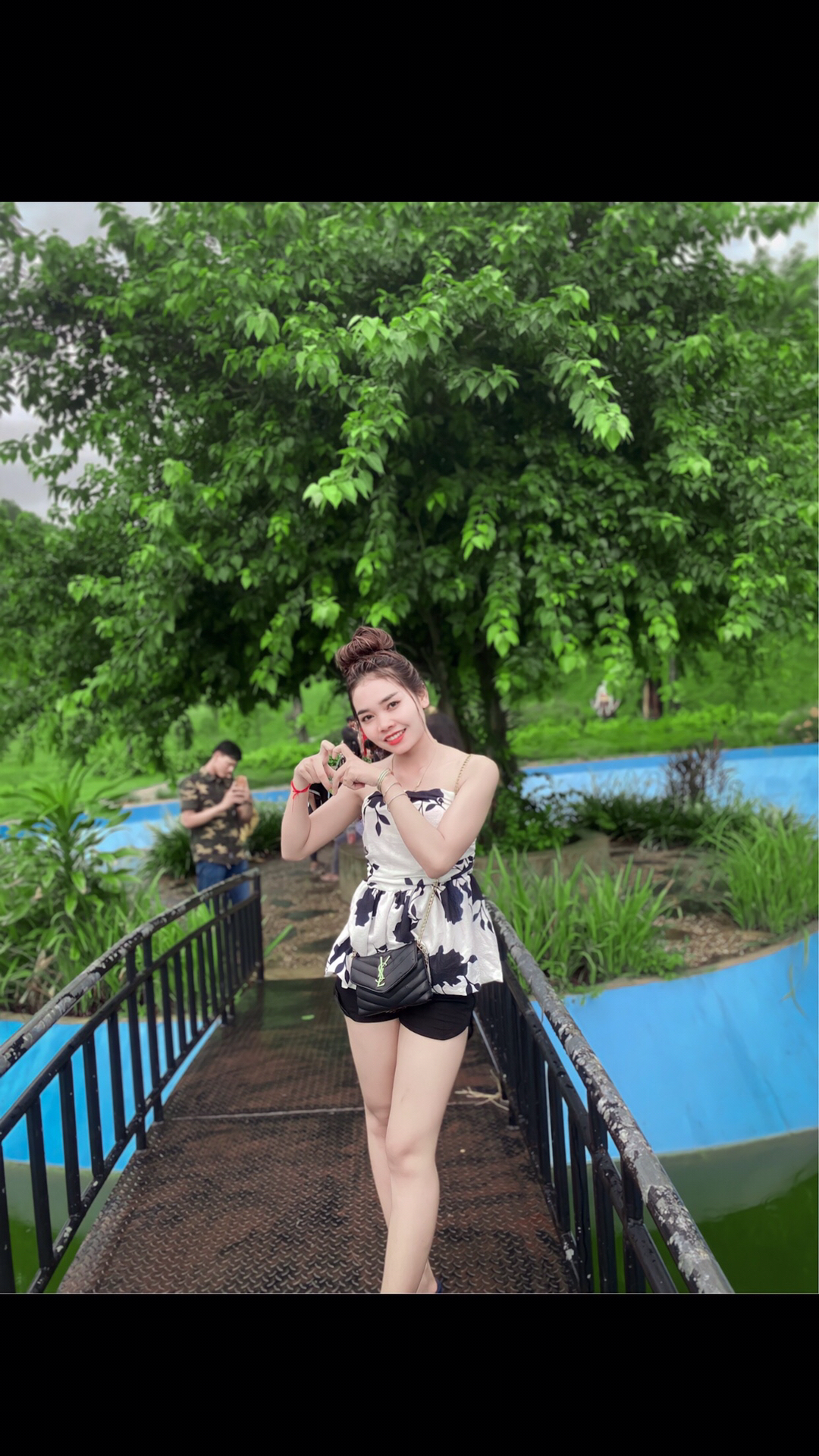 @កញ្ញា និច