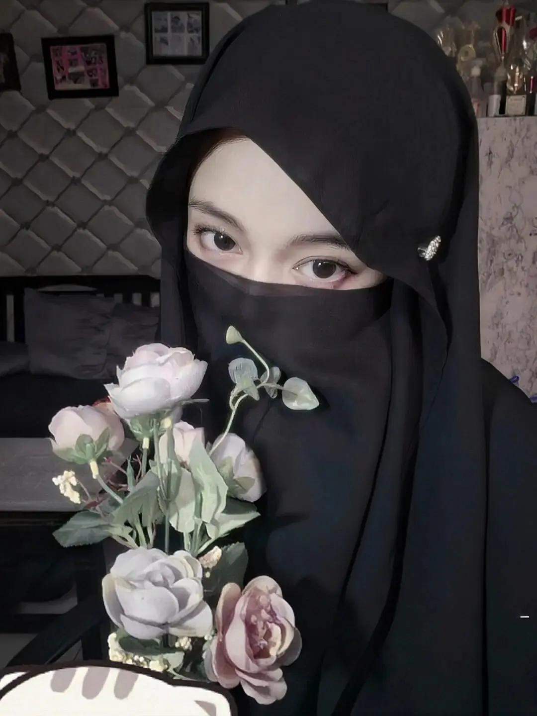 @syakira
