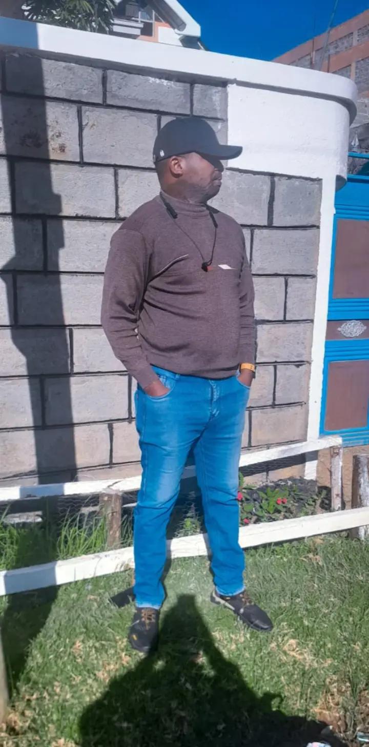@KELVIN WA NYAMBURA