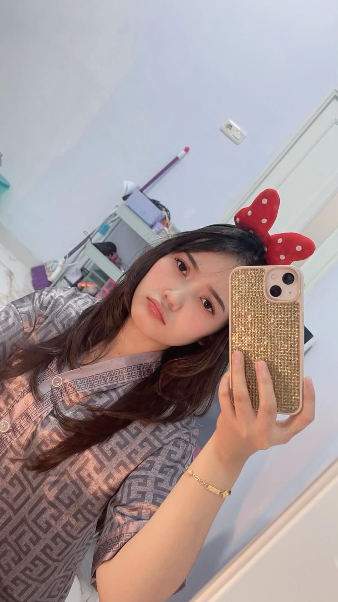 @milamo11