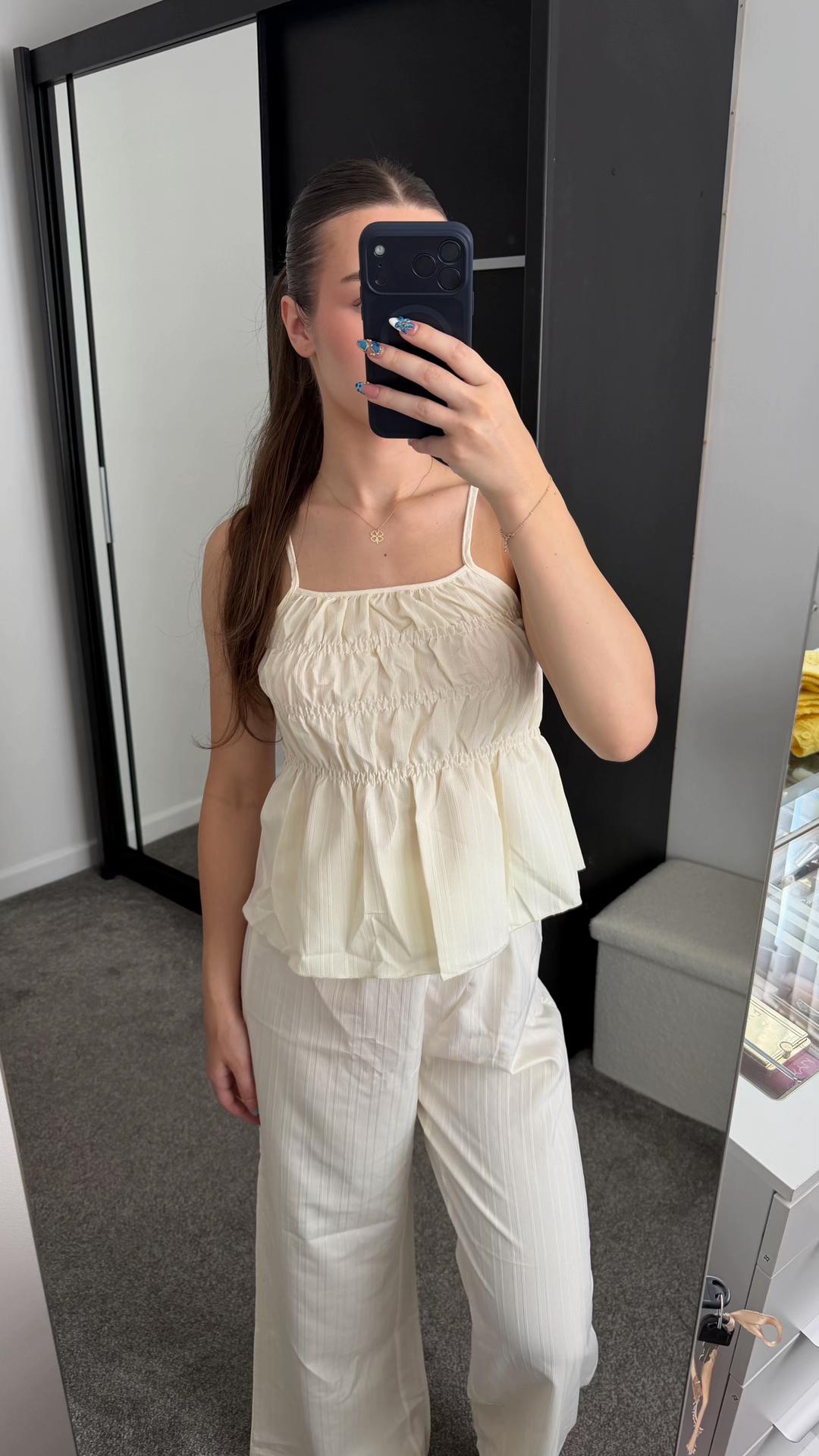 @DealWhisperer