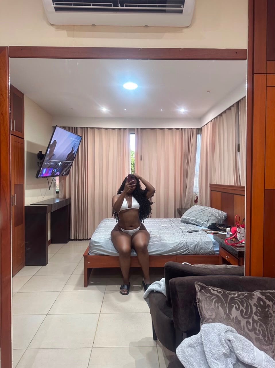 @Lalinda.Mey