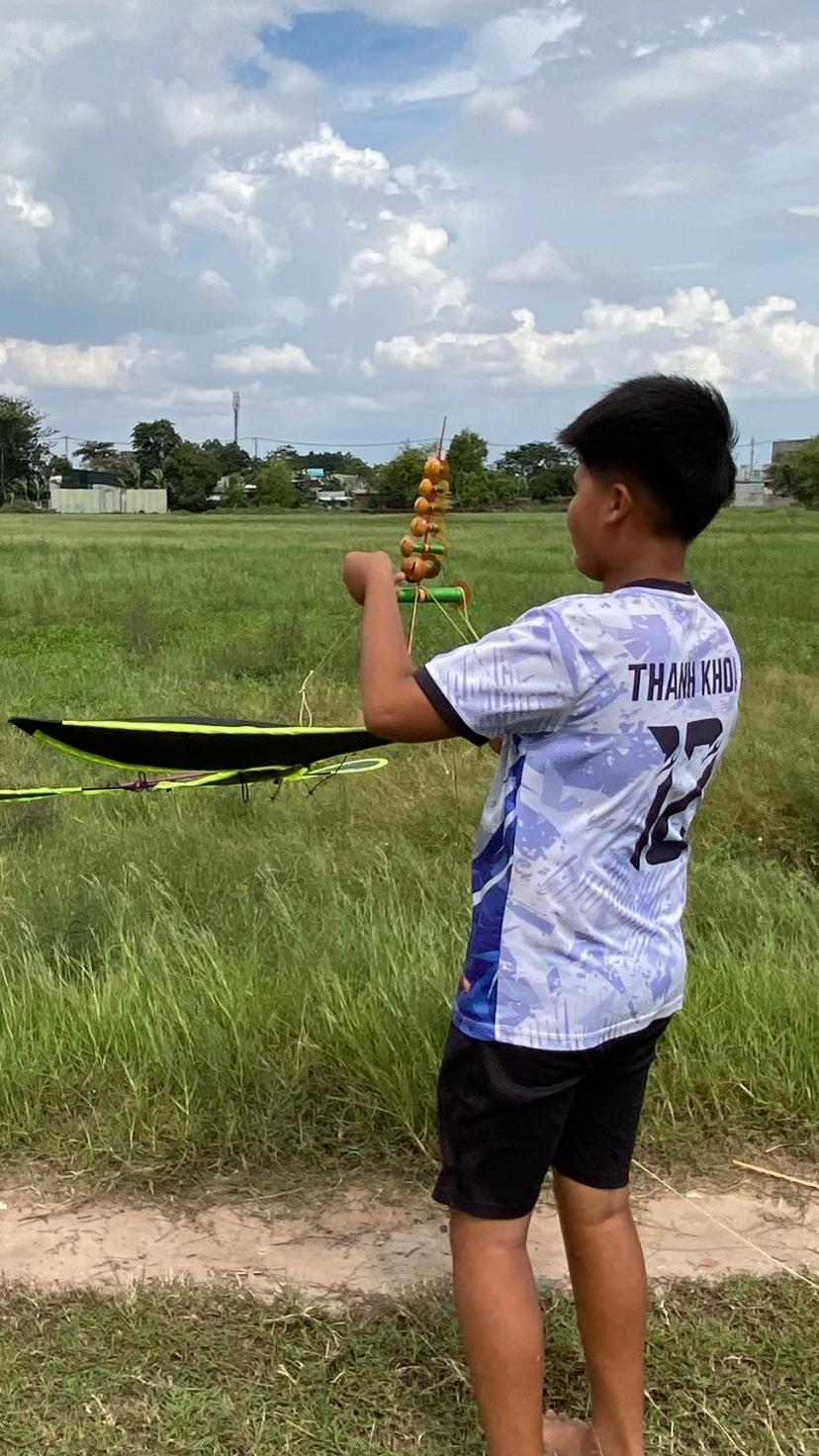 @Thả diều cùng Lợi
