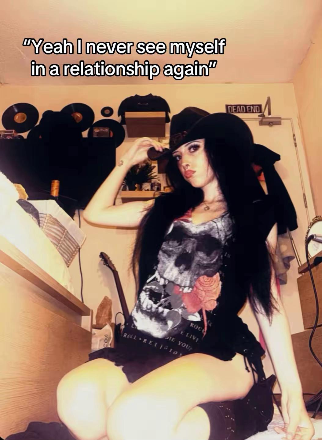 @Codypaige🖤