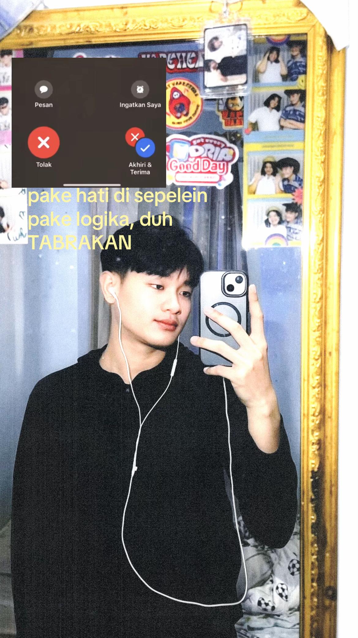 @𝙵𝙰𝙽𝙳𝙾 ✮⋆˙