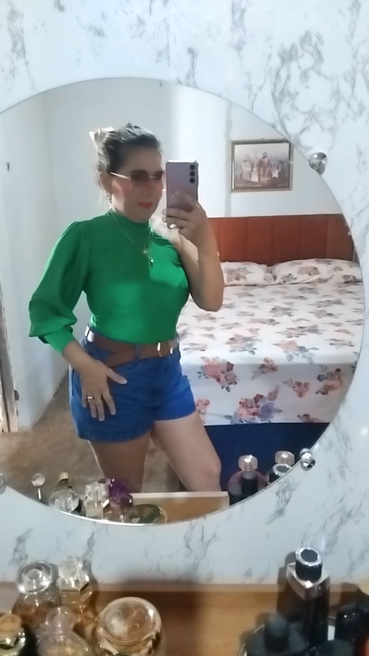 @oliviaarruda