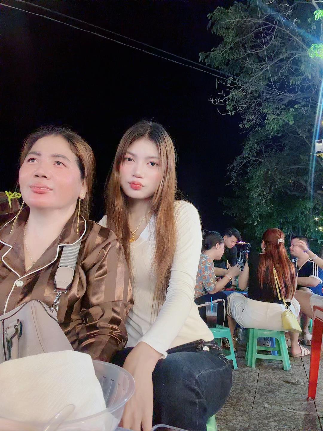 @Nary๐ฐ๐ญ