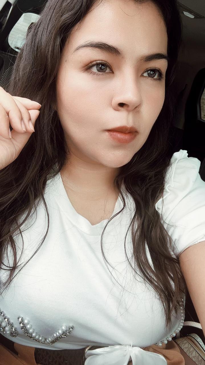 @Reyna👑