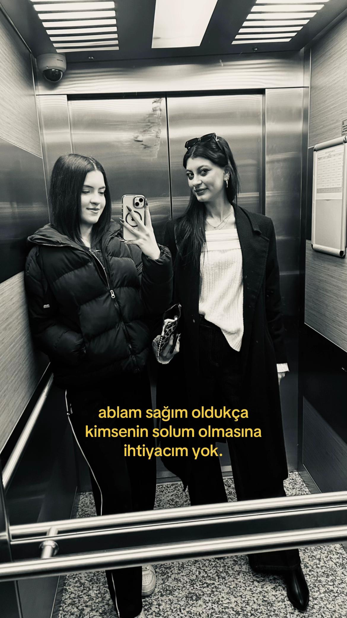 @Azo