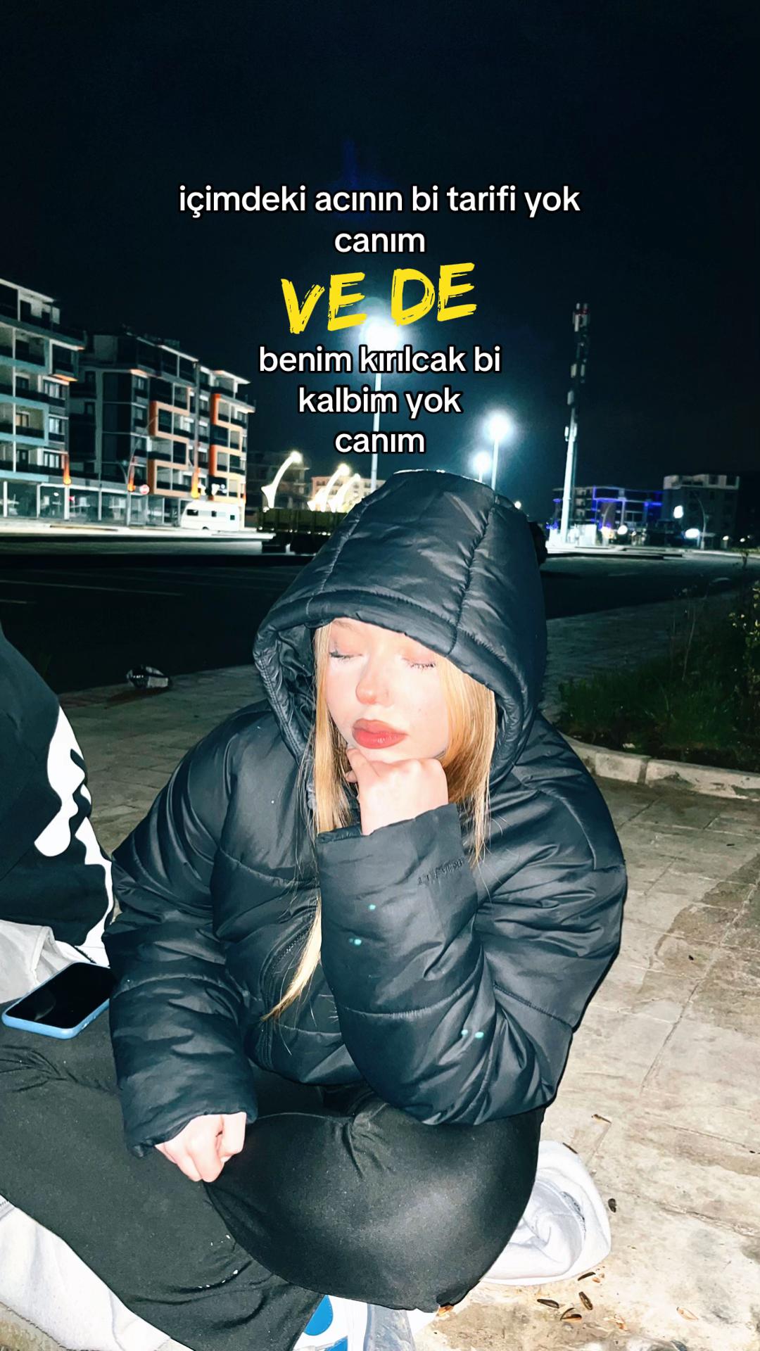 @𝑐𝑒𝑦𝑙𝑖𝑛𝑛