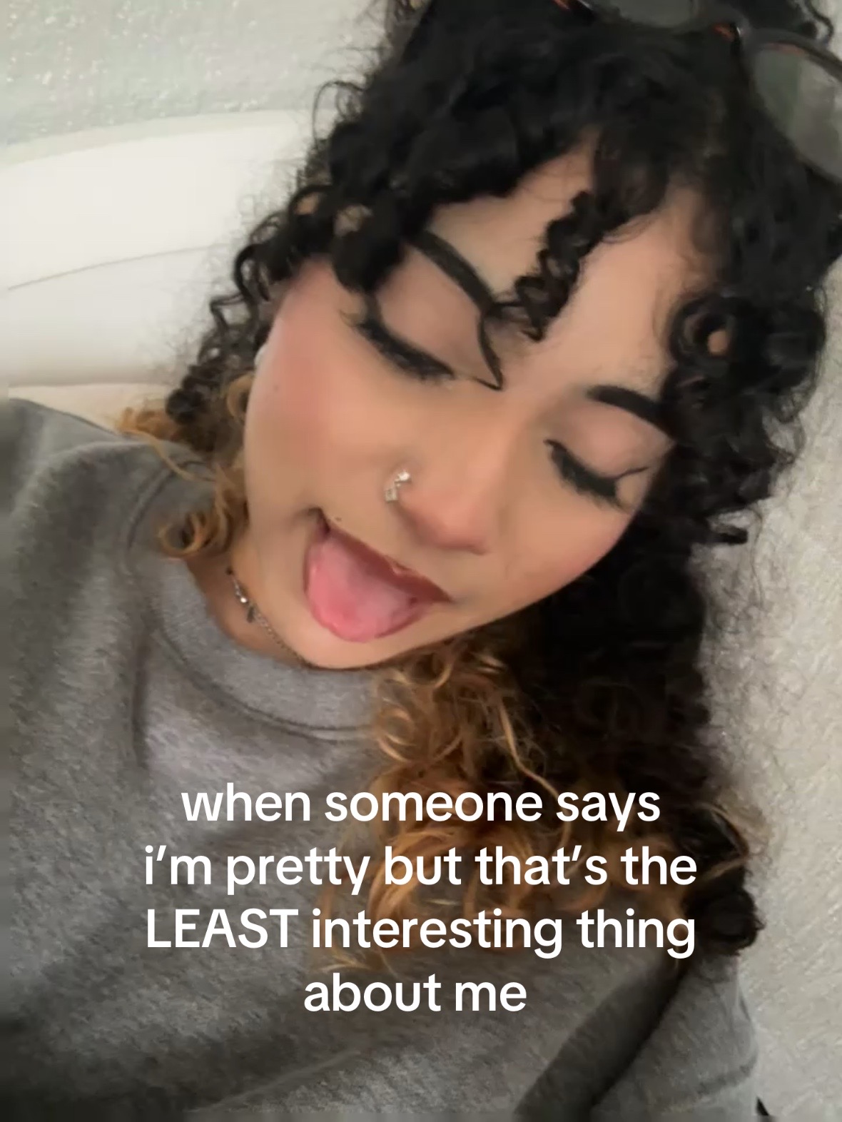 @⋆˙⟡