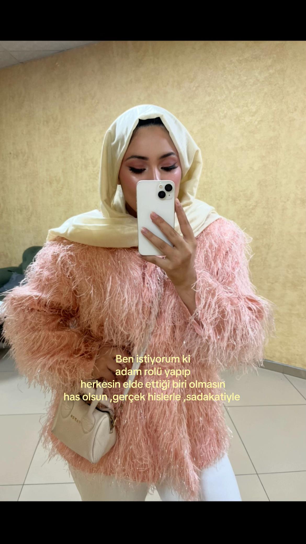 @rabiaaa