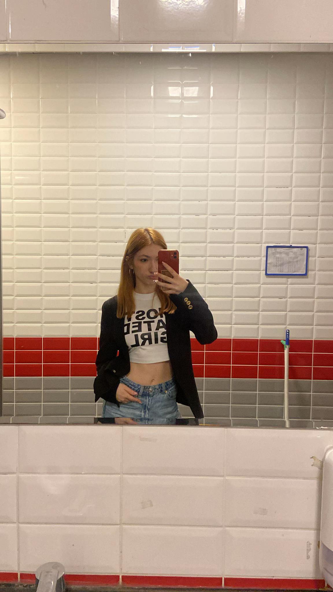 @d🦊