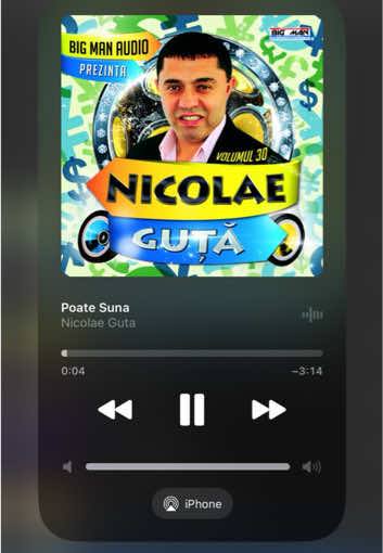 @🎧