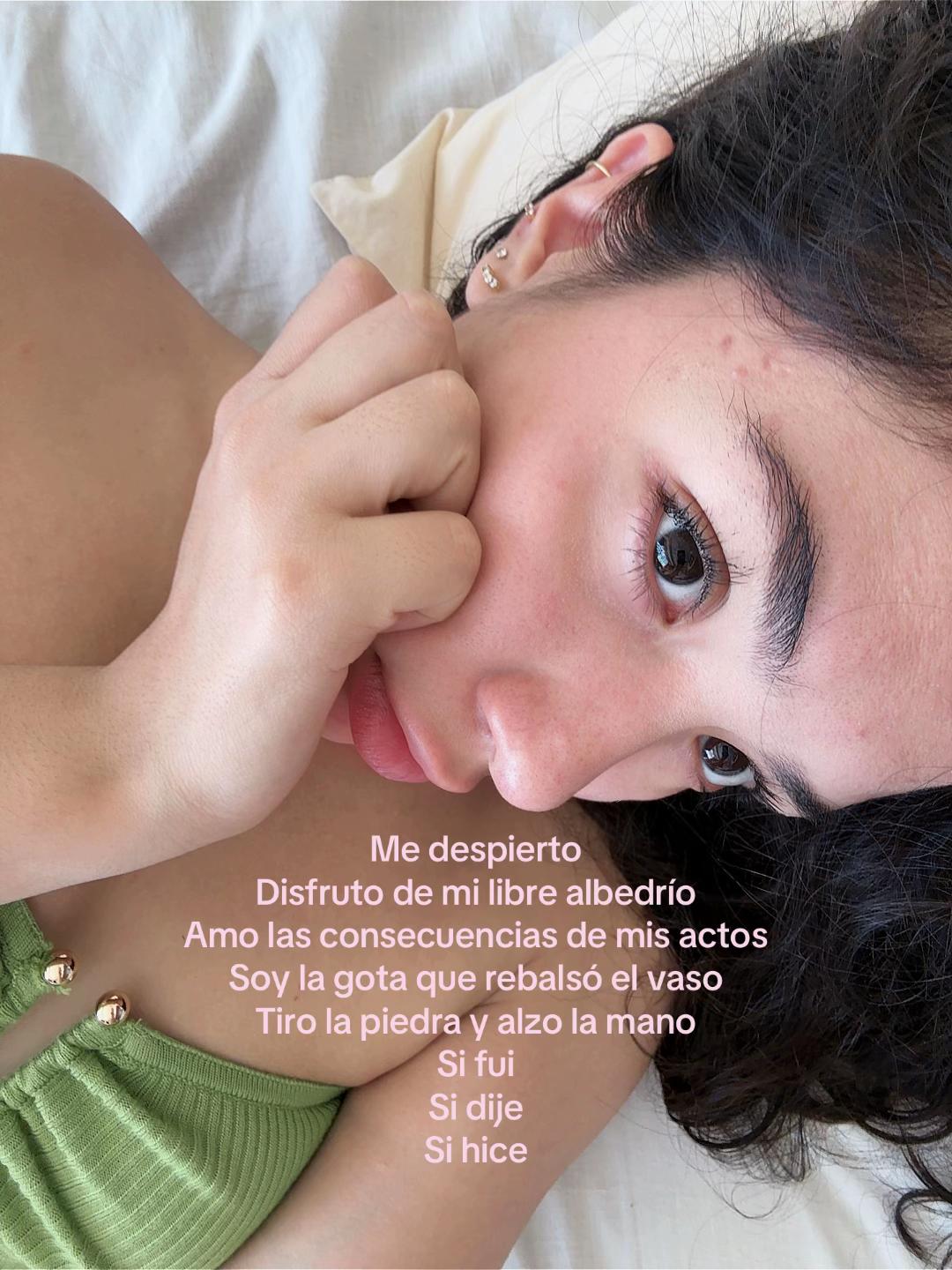 @Luc&iacute;a <3