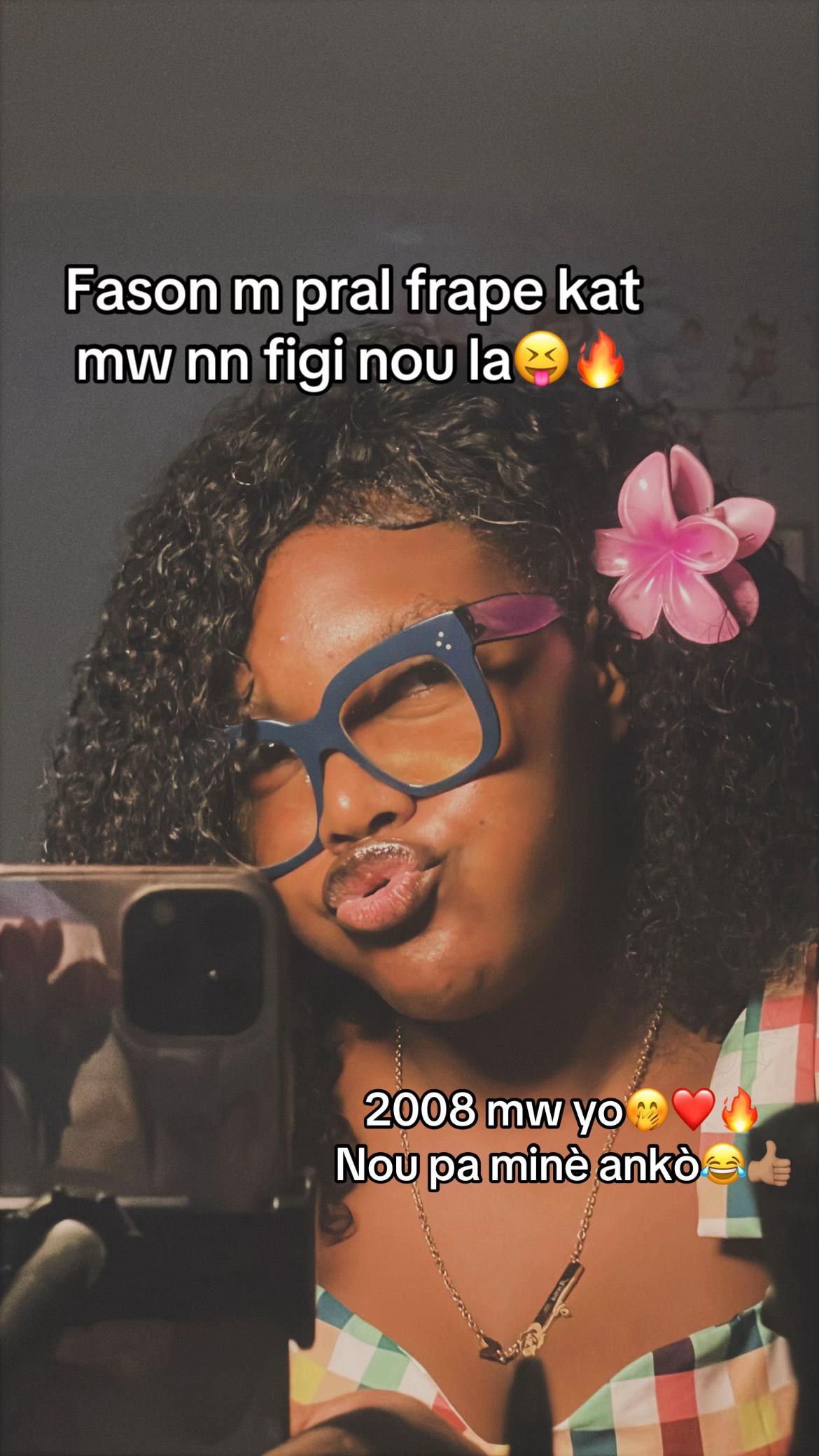 @Deby🤎🥥