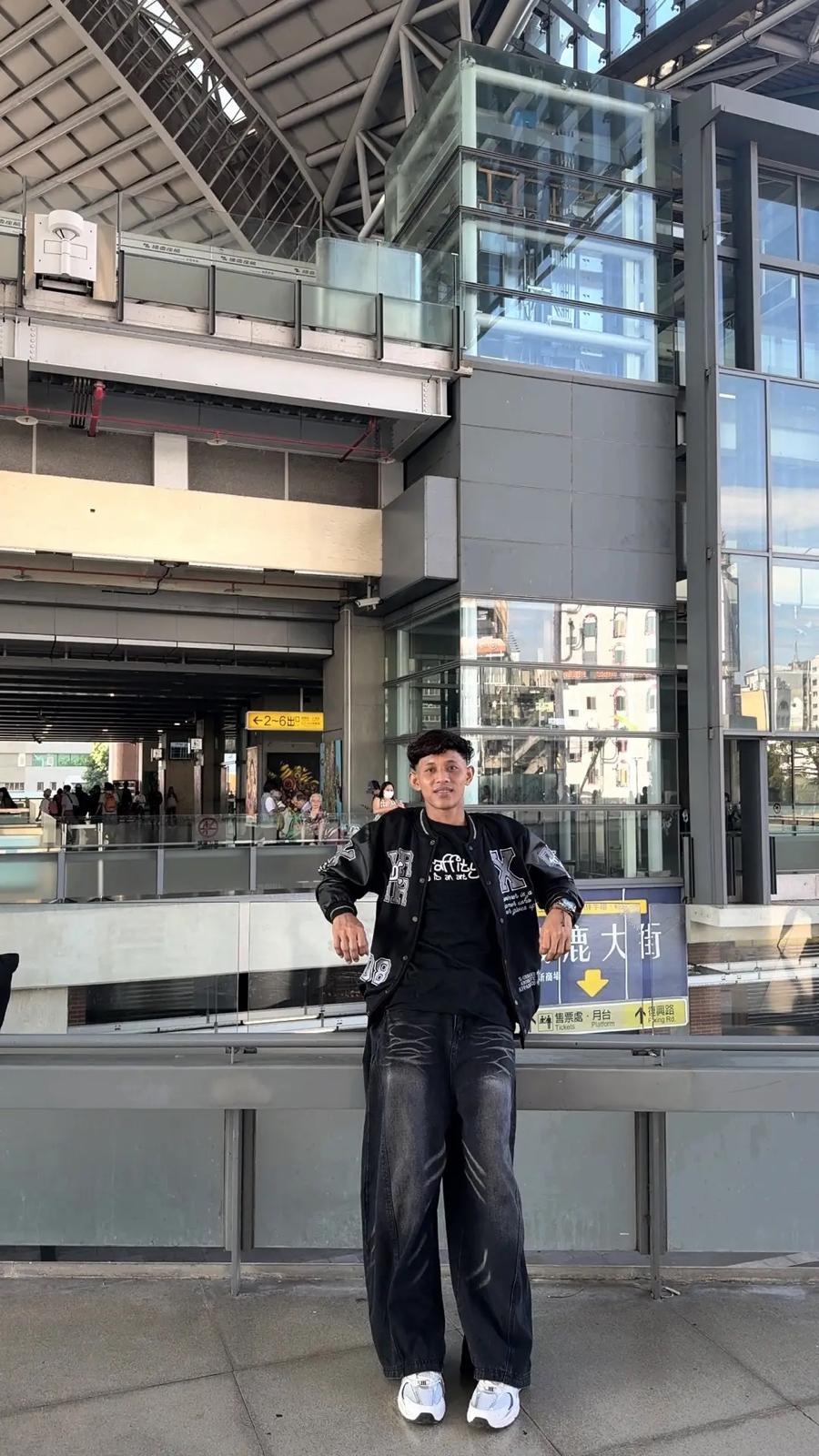 @𝒜𝓃𝓌𝒶𝓇.🇹🇼