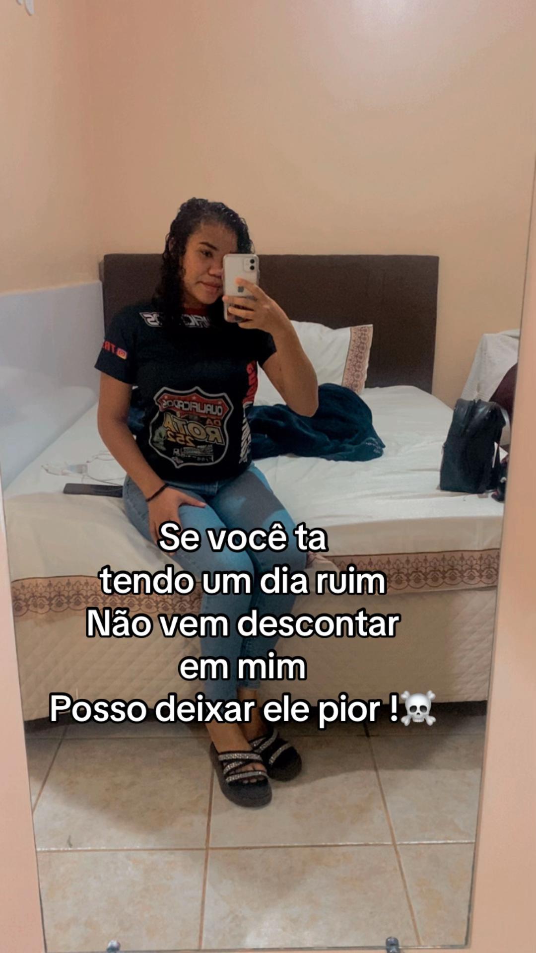 @Karina Bruna👽
