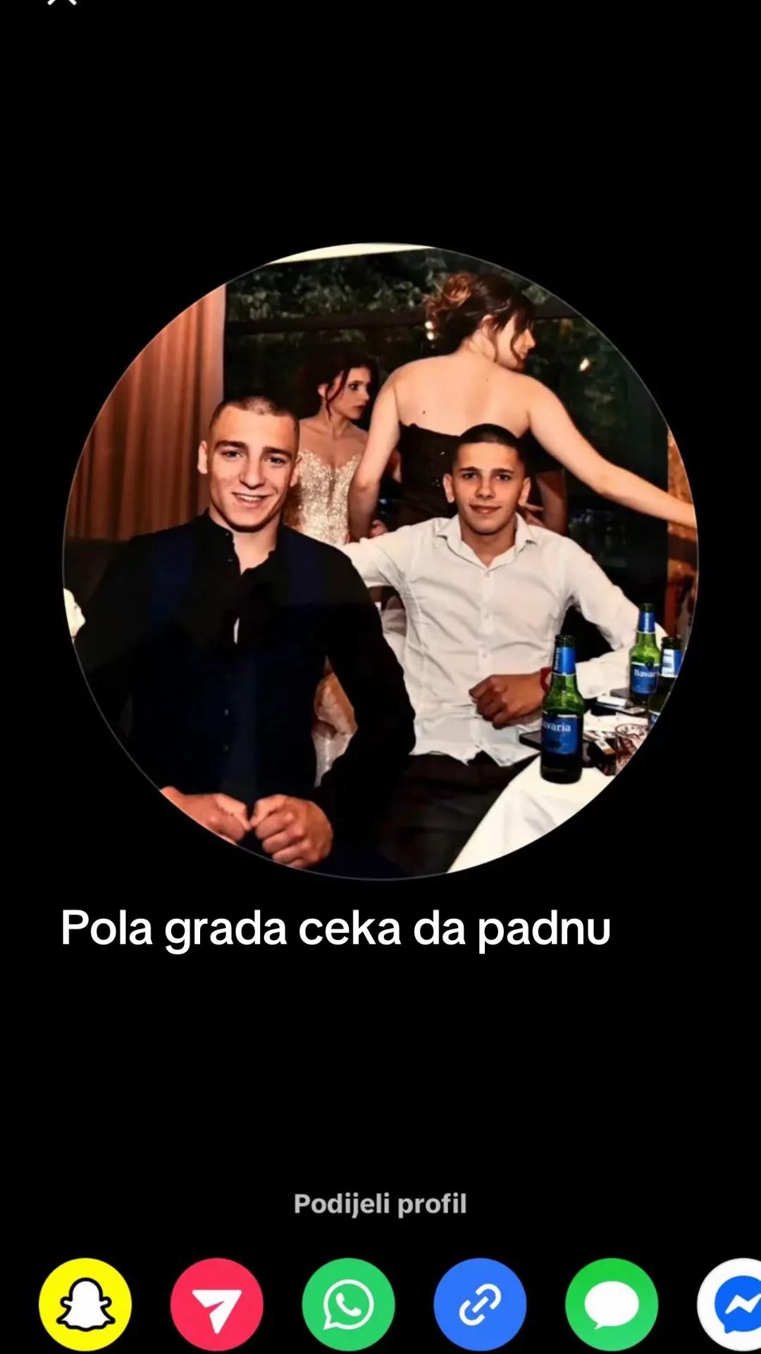 @Pg