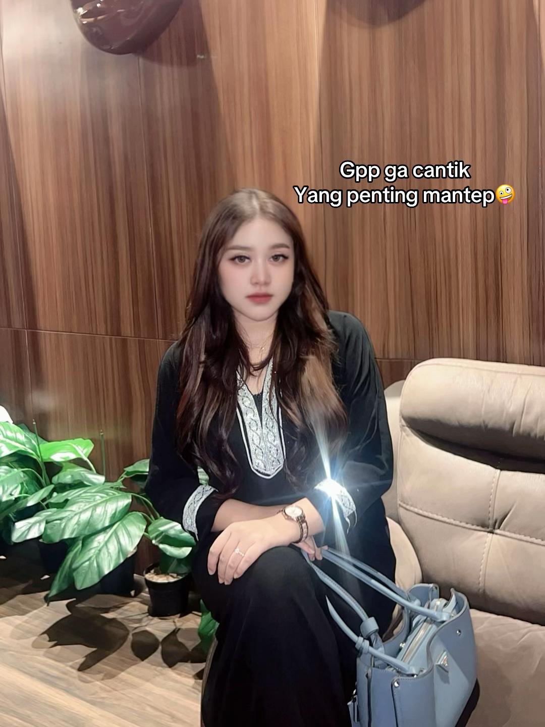 @P! Ig@popyfw_