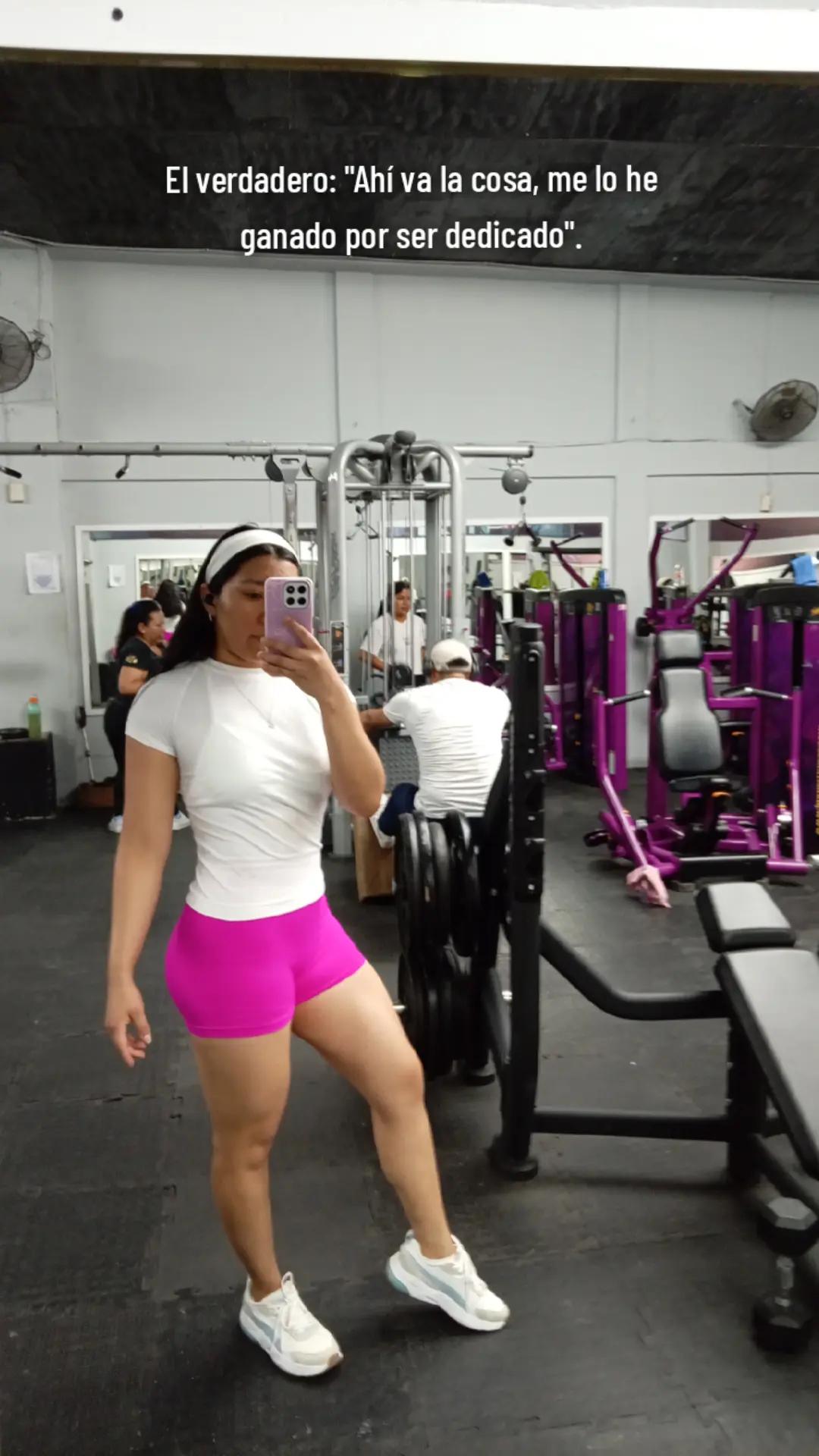 @Zorely González