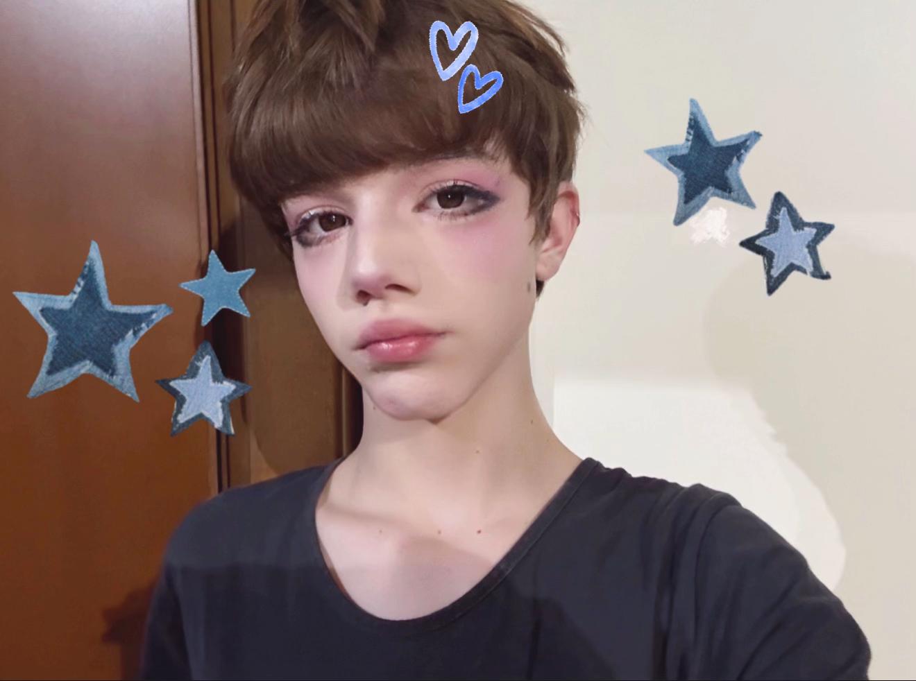 @🍇