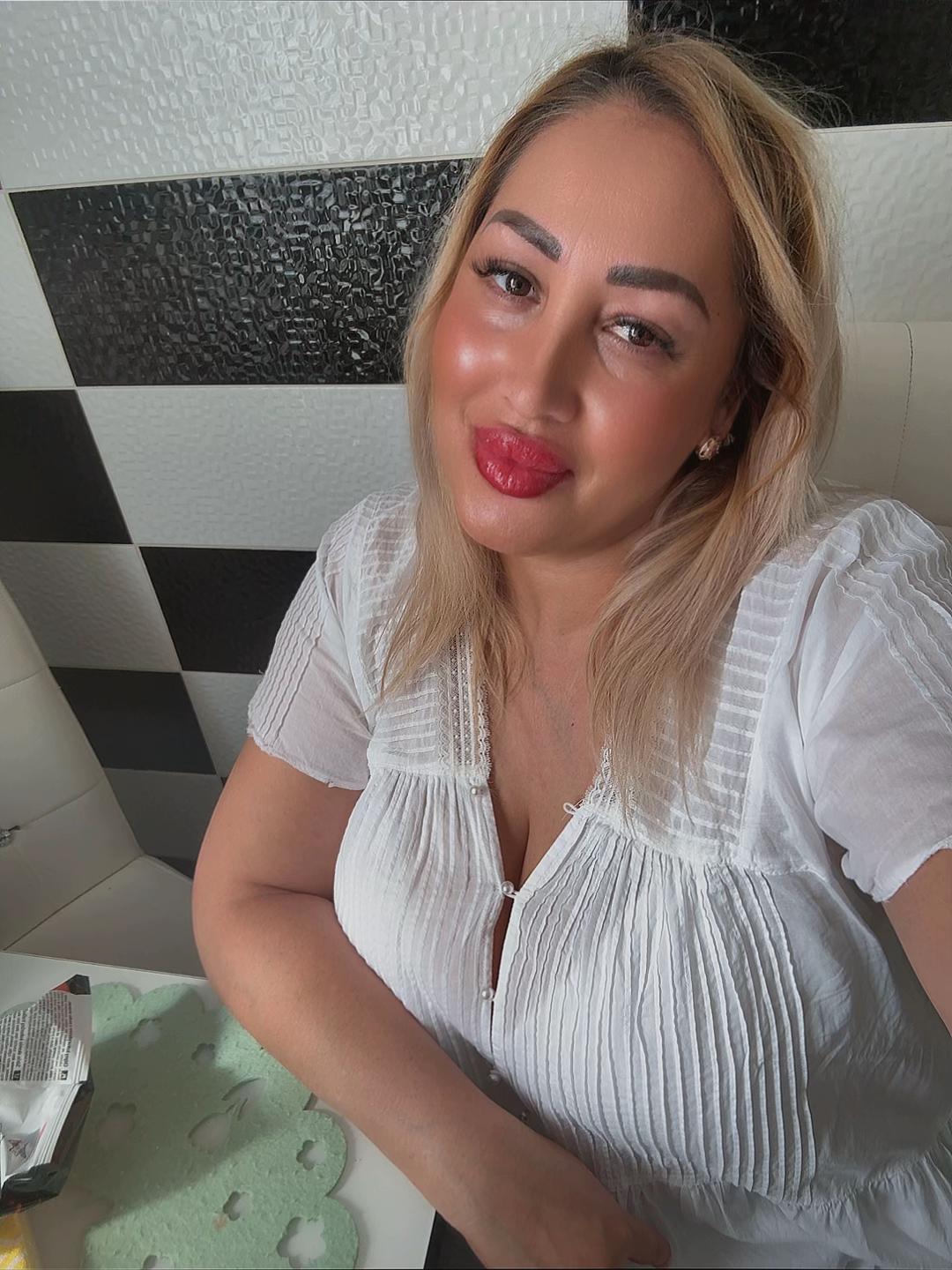 @Edina Rubina Vince