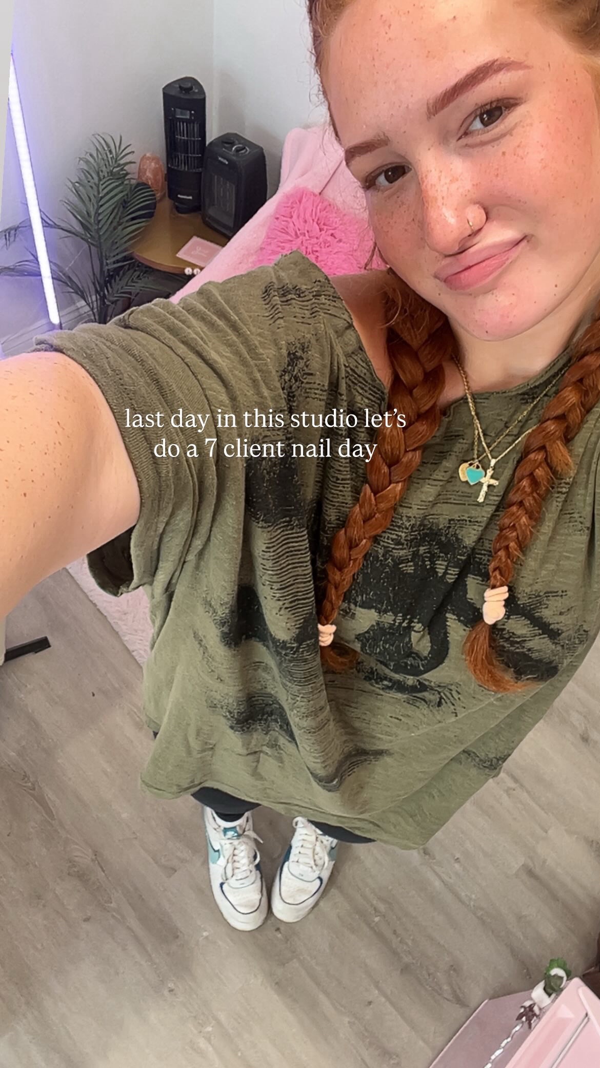 @NailzByLily