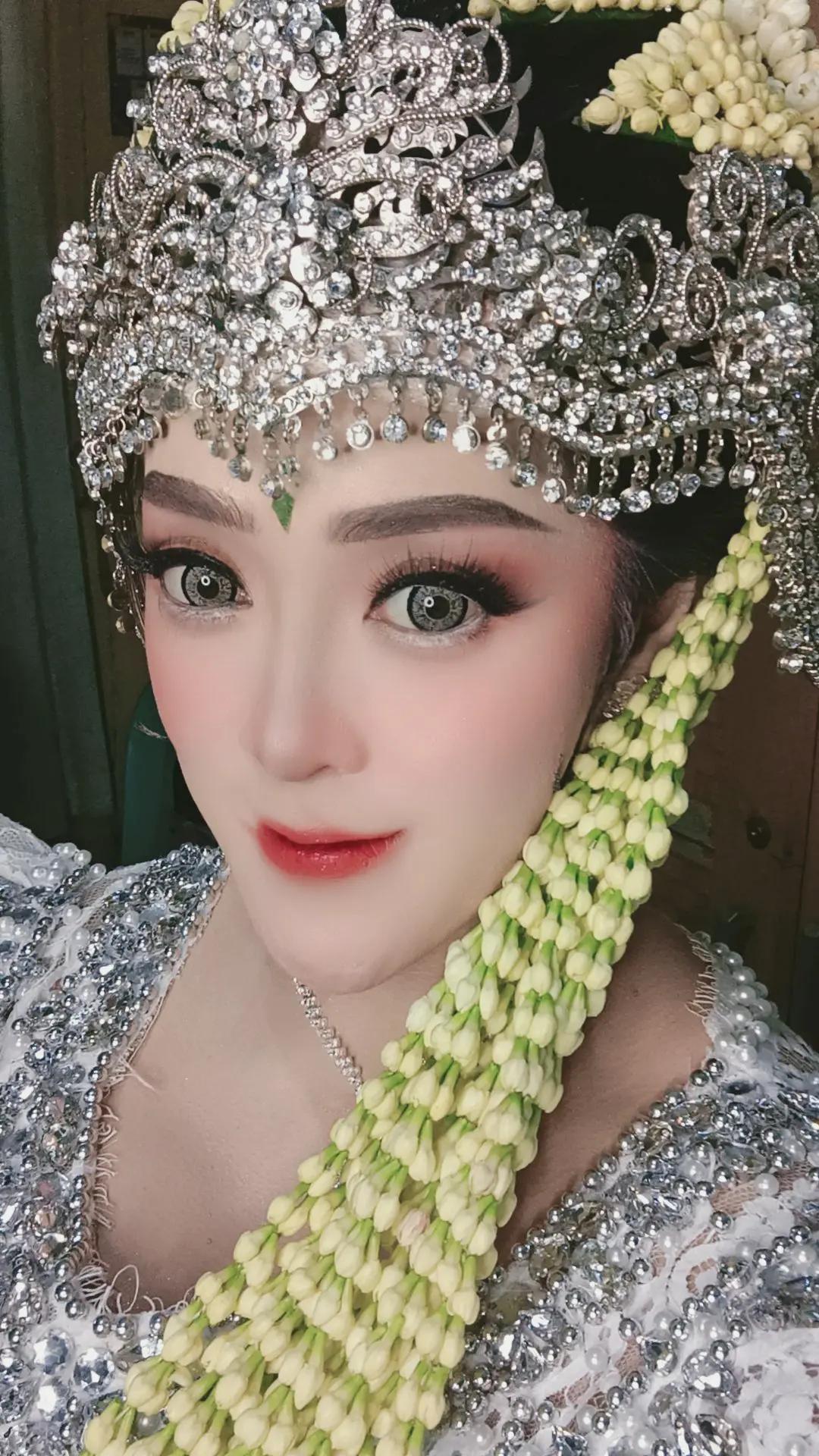 @devikalingga14