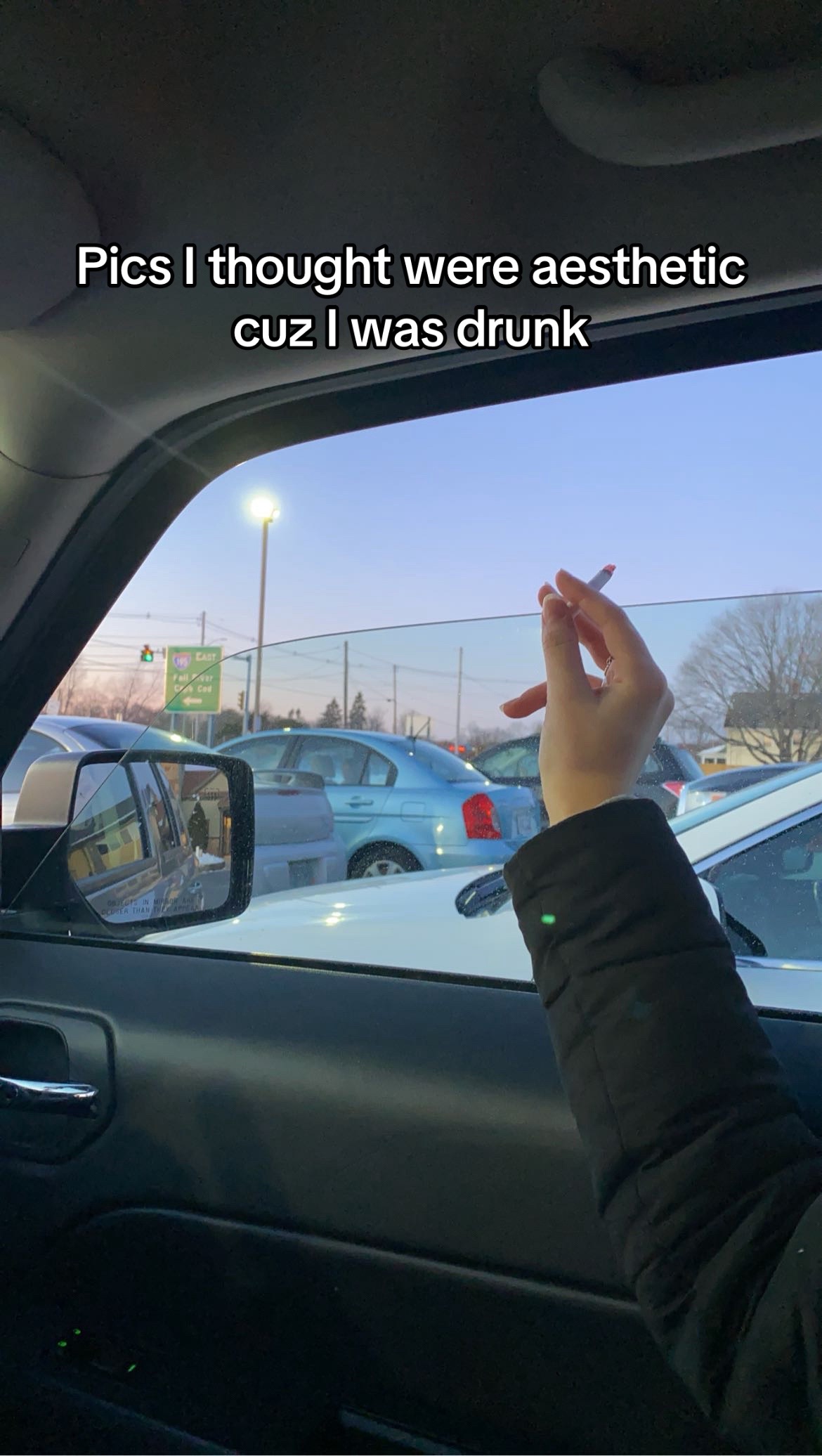 @Mae