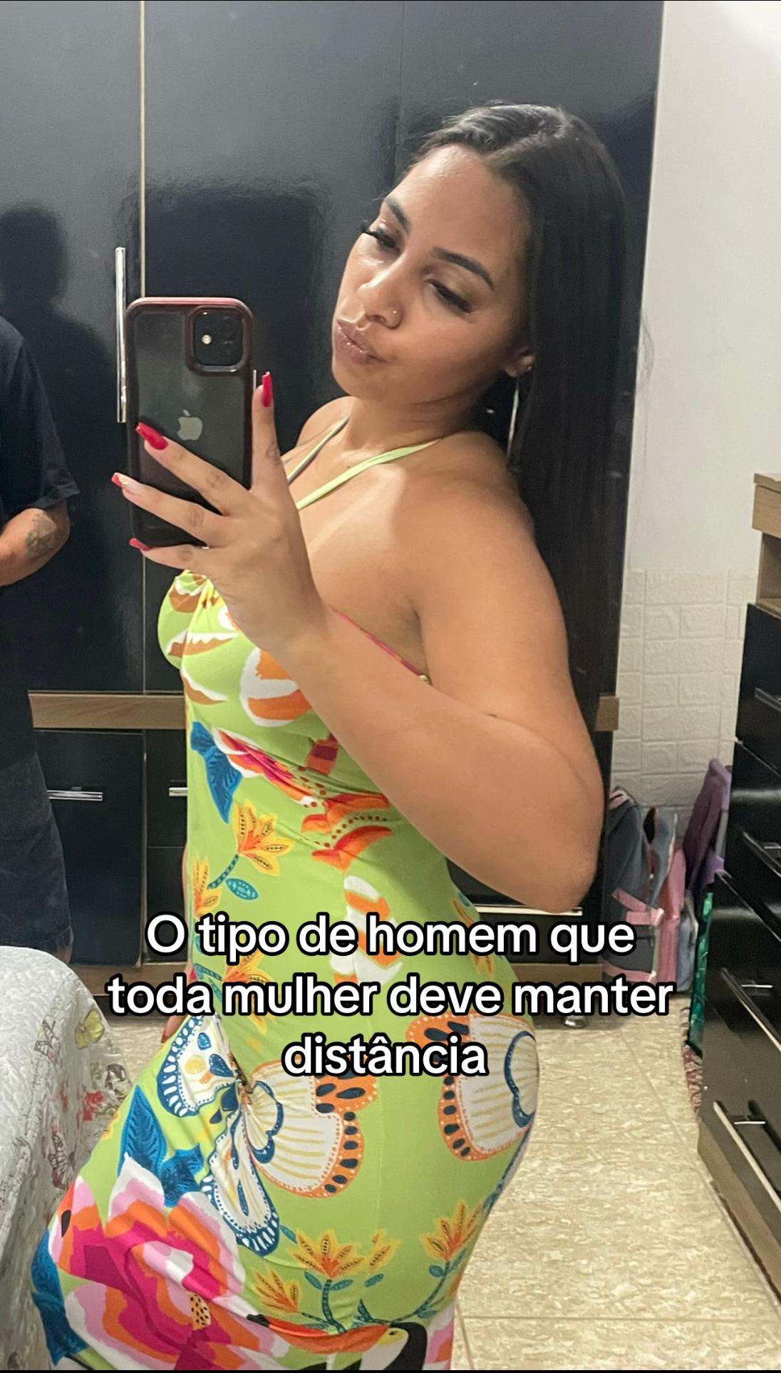 @Lara De Oliveira