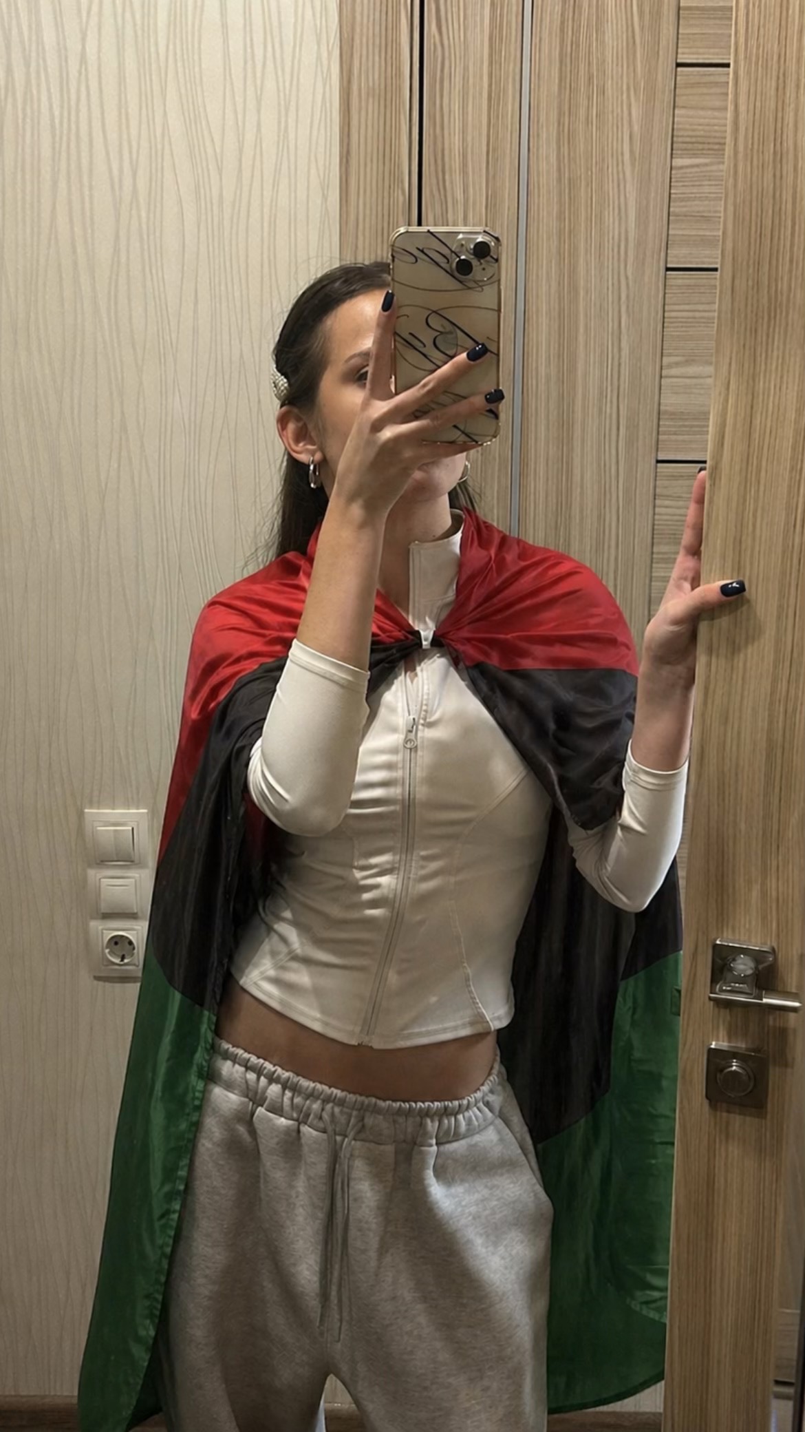 @𝑨.