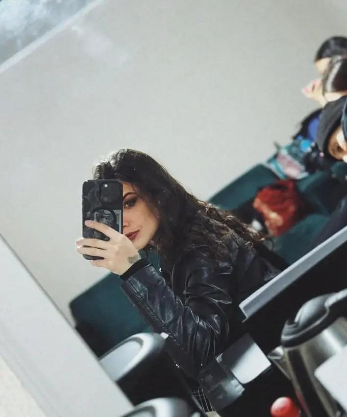 @tainá Bergamaschi