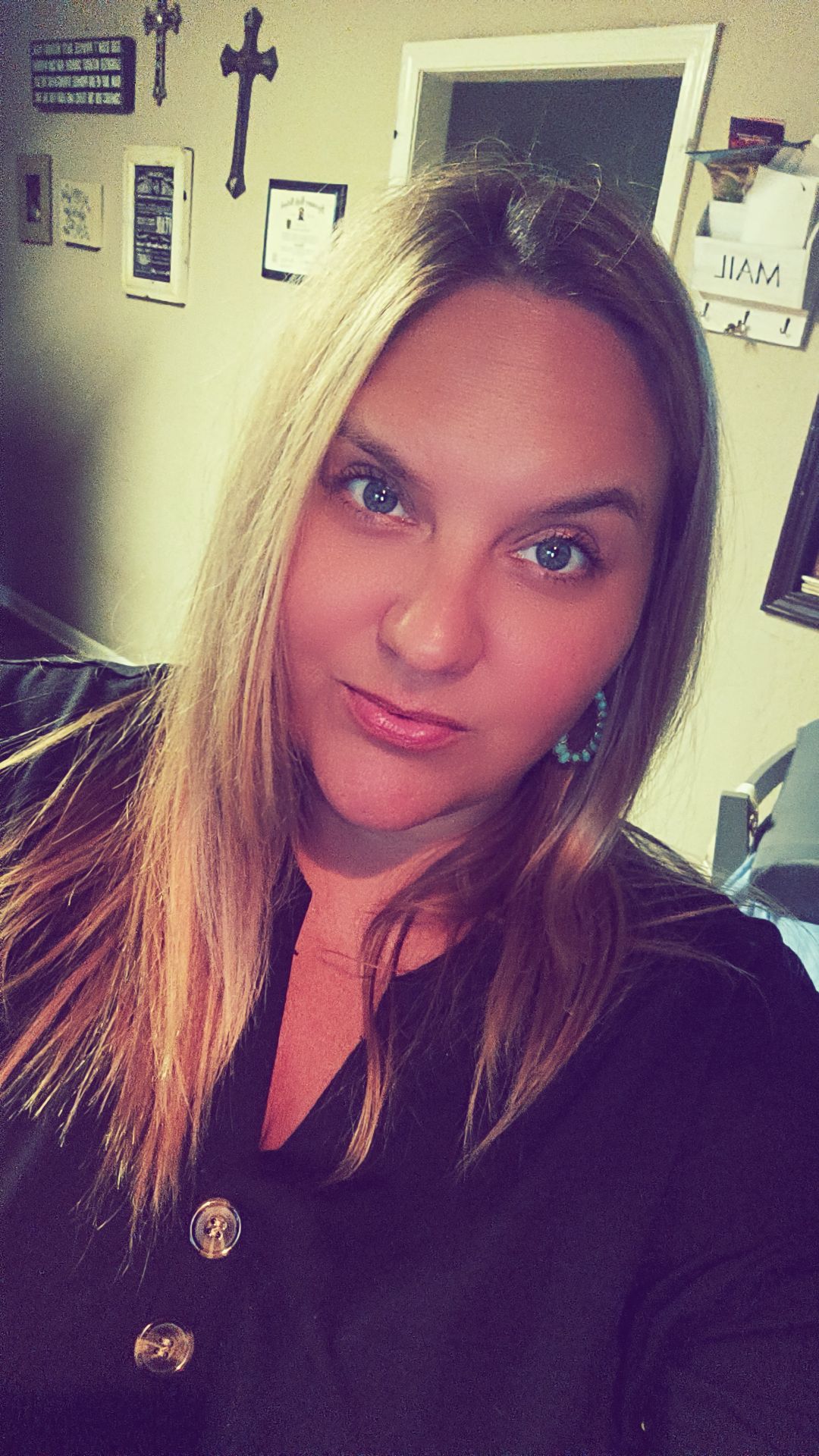 @AshleyChalet