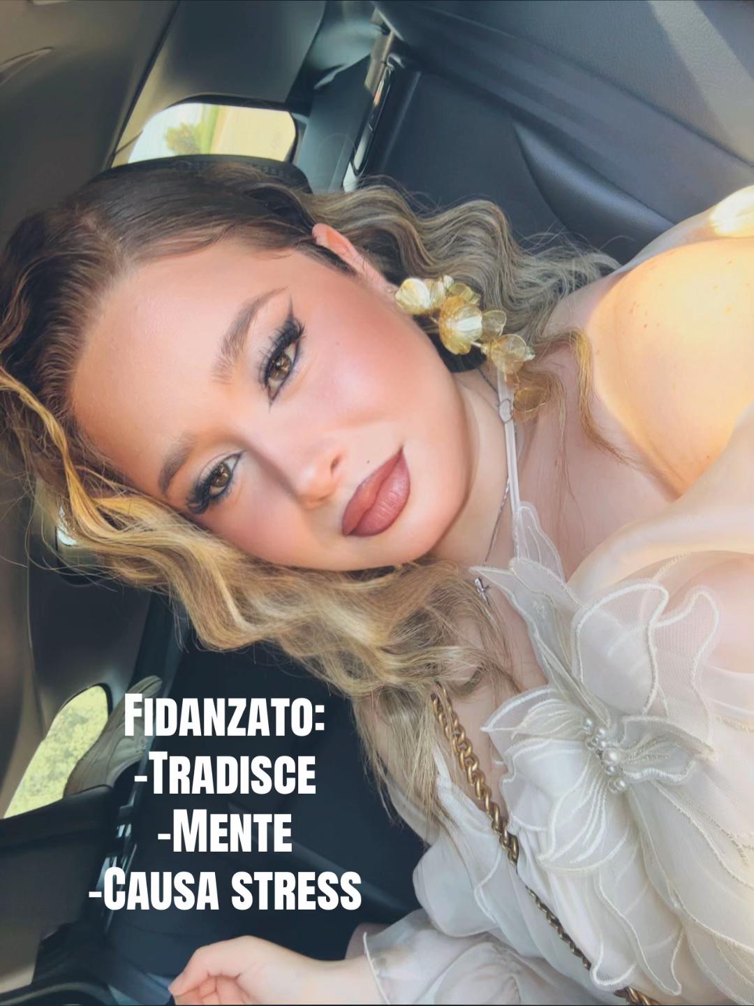 @~♕𝓢𝓽𝓮𝓵𝓵𝓪♕~