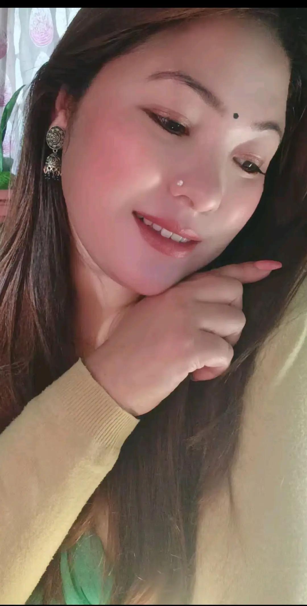 @Alina thapa.magar