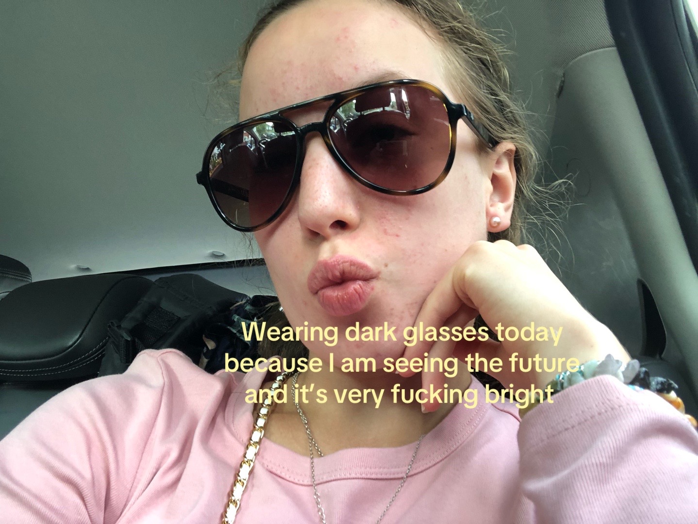 @Nina